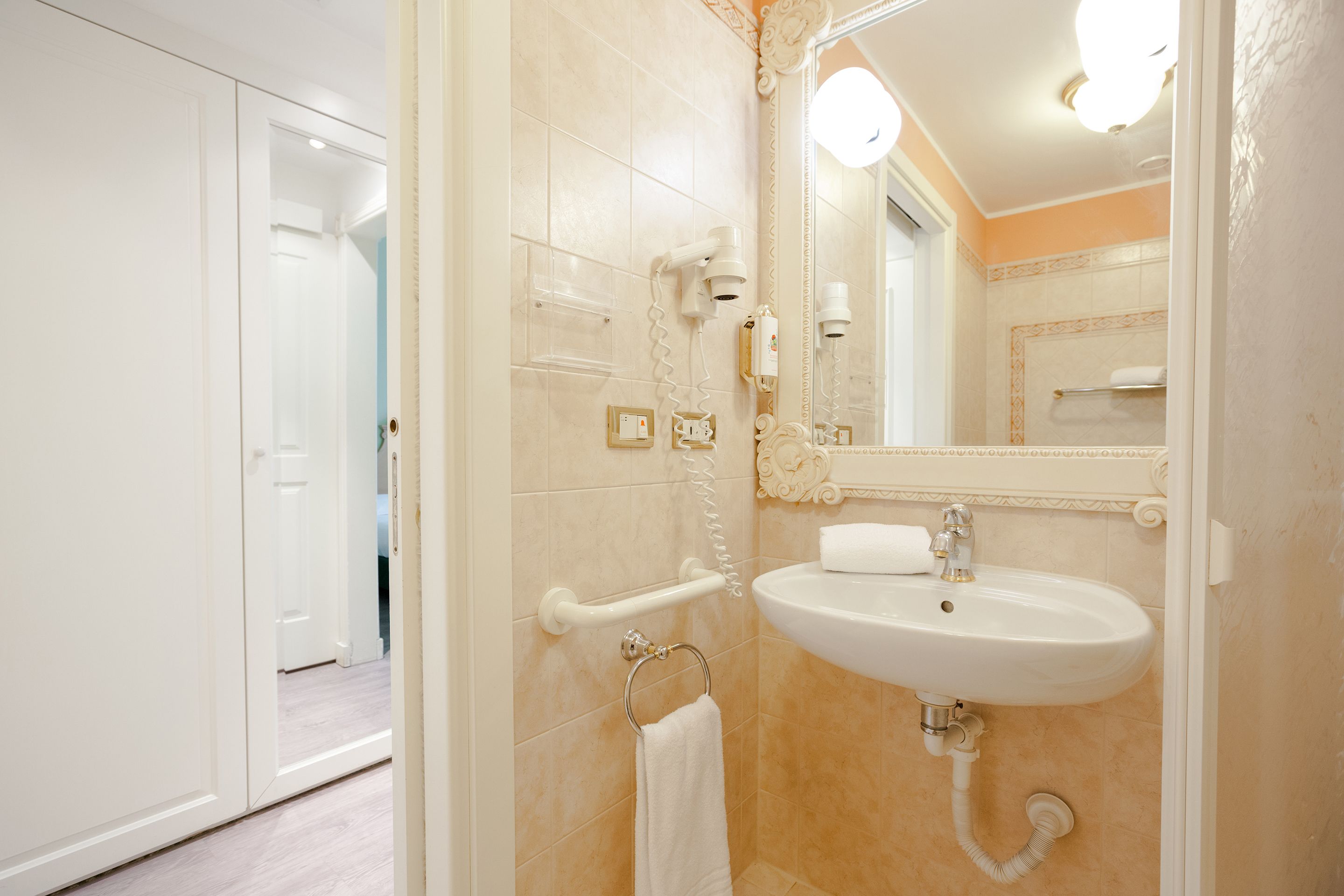 classic room, 1 king bed with sofa bed | bathroom | deep-soaking bathtub, hair dryer, bathrobes, towels