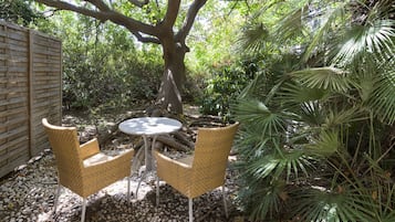 Classic Double or Twin Room | Terrace/patio