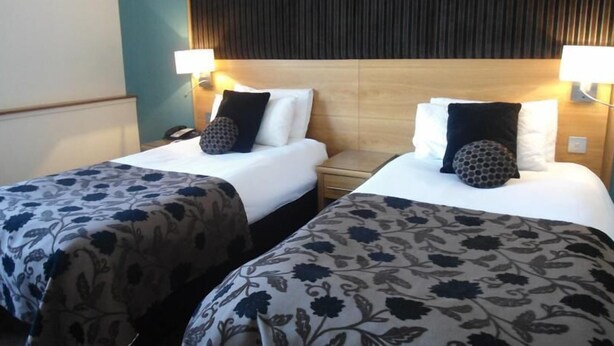 Room - Park Hotel (Montrose)