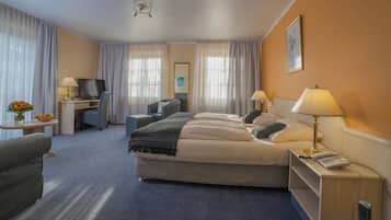 Superior-Doppelzimmer | Zimmersafe, Schreibtisch, kostenloses WLAN