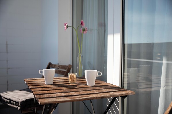 Superior Double Room, Balcony | Premium bedding, Select Comfort beds, individually decorated - Hotel Medo Köln (Cologne)