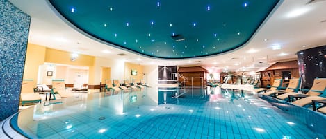 Indoor pool, outdoor pool
