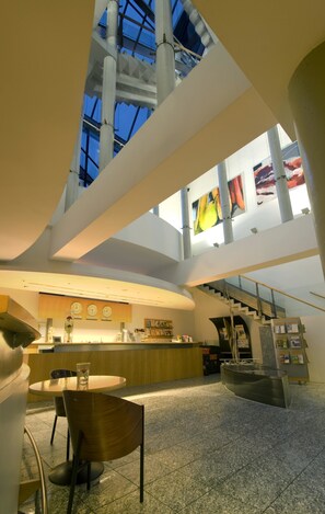 Lobby - SEEhotel Friedrichshafen (Friedrichshafen)