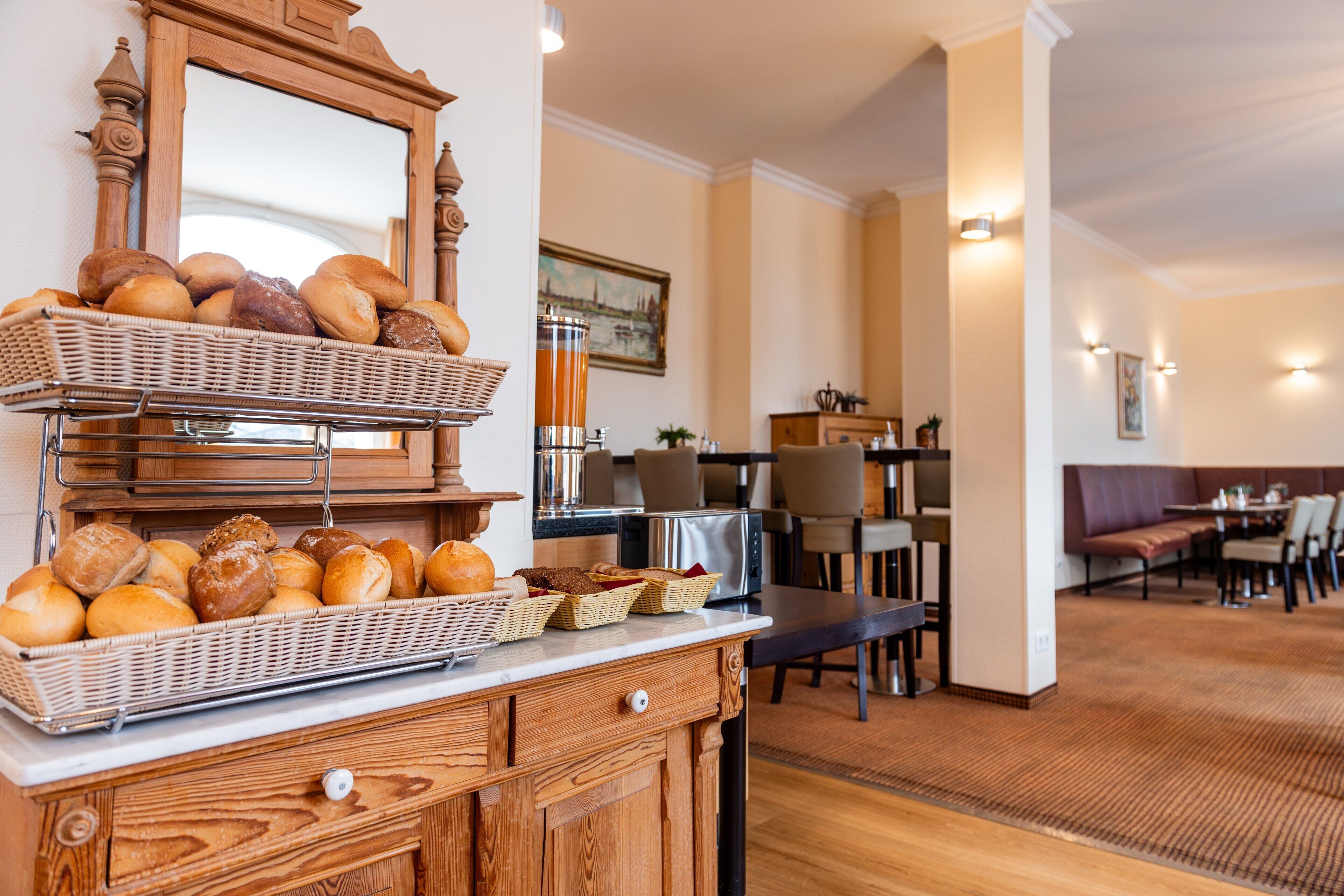 Photo - Hotel Kronprinz Hamburg Hauptbahnhof