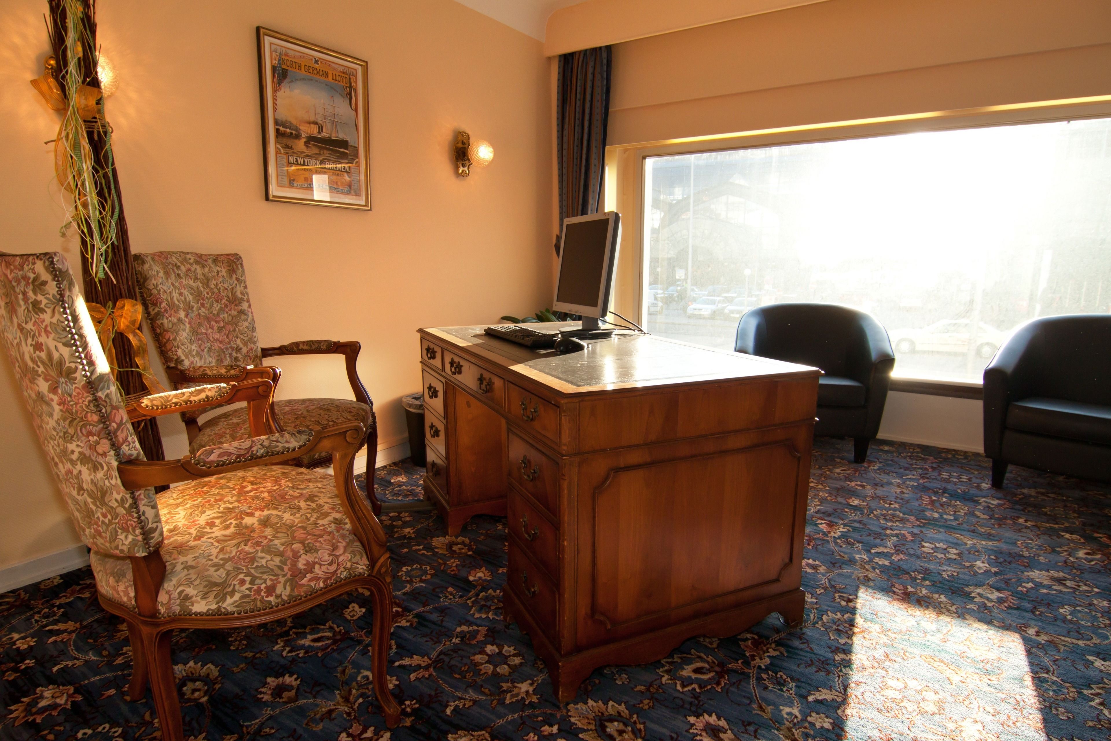 Photo - Hotel Kronprinz Hamburg Hauptbahnhof