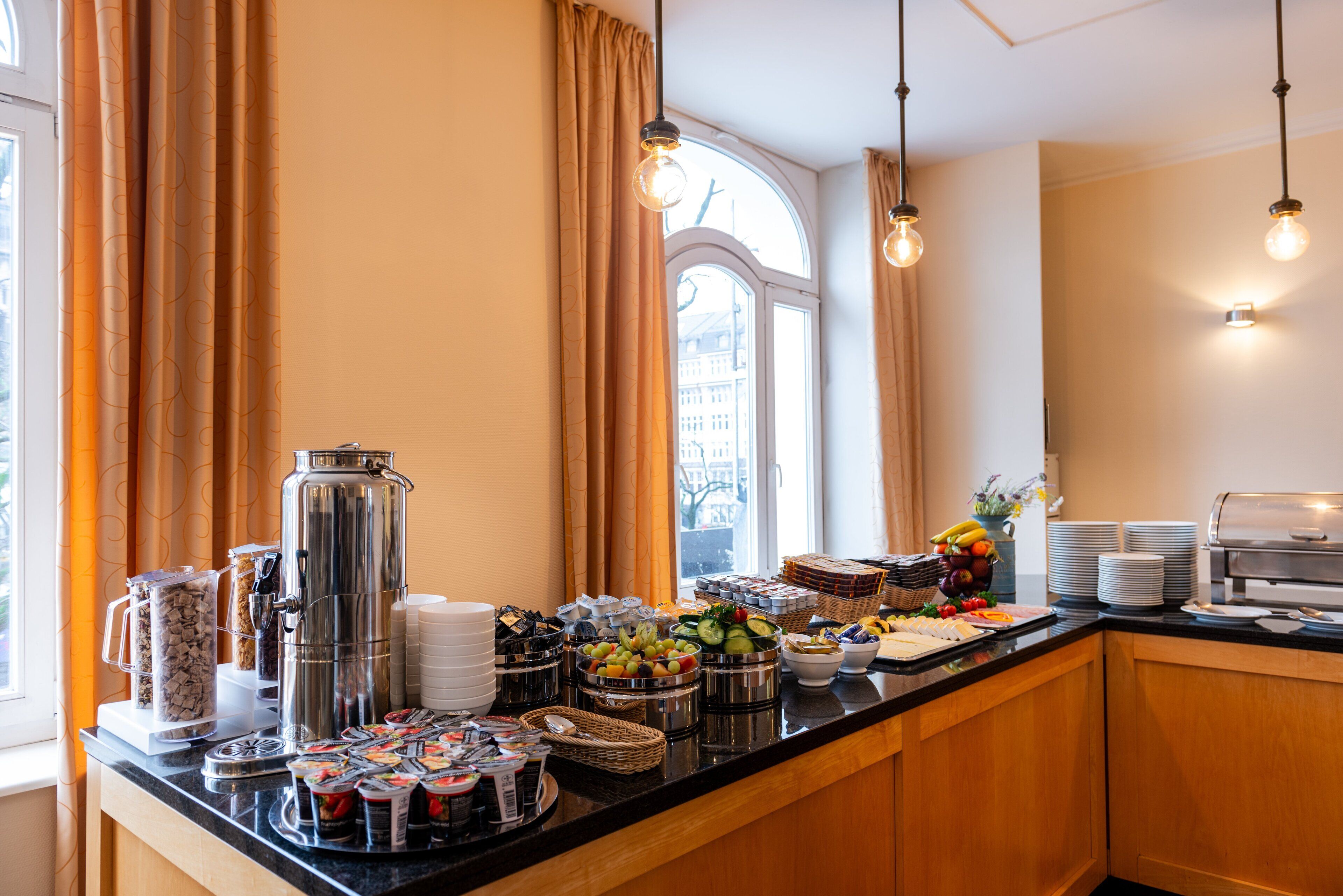 Photo - Hotel Kronprinz Hamburg Hauptbahnhof