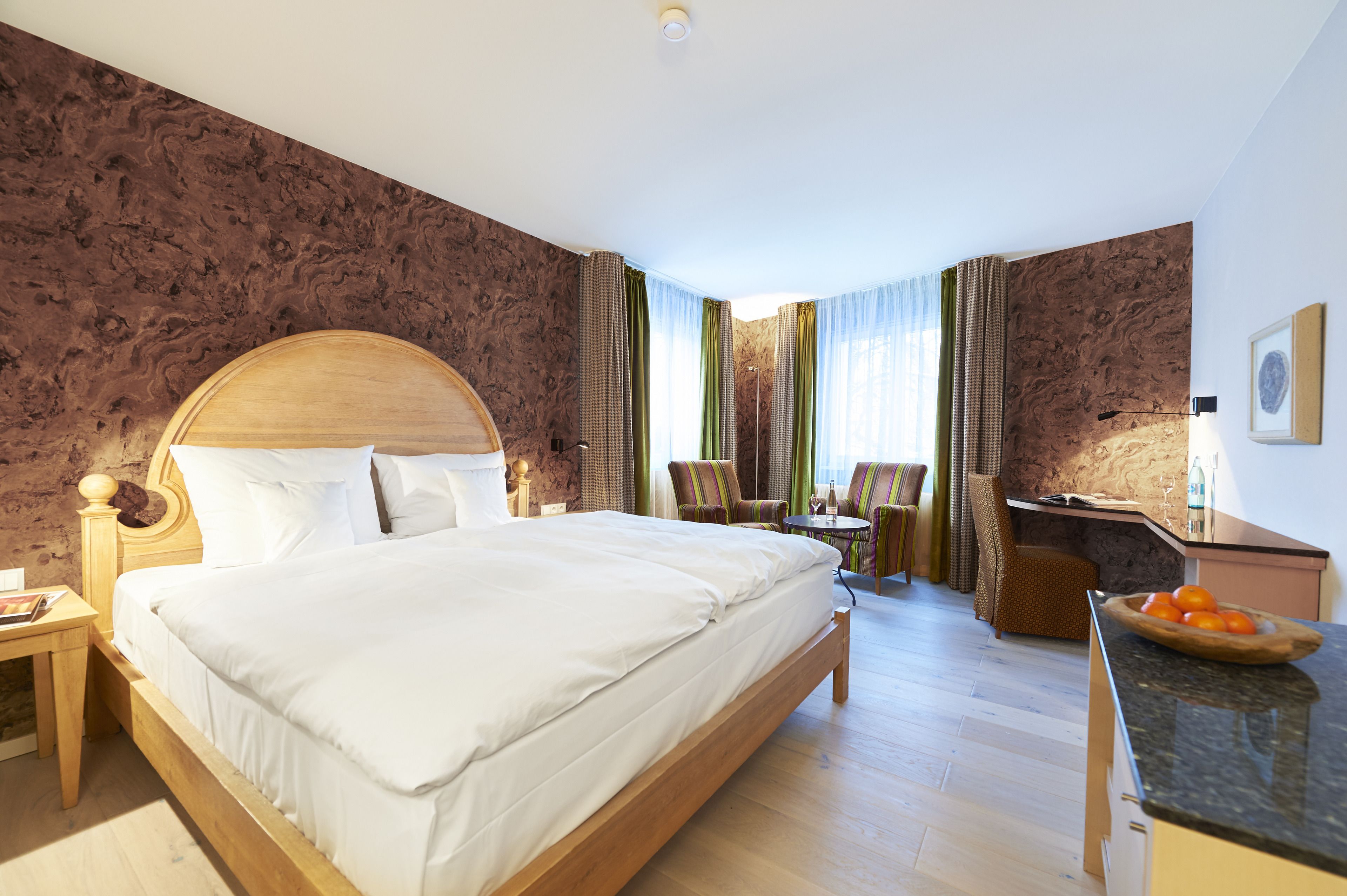 1 bedroom, hypo-allergenic bedding, in-room safe, individually decorated