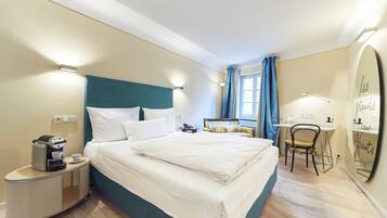 Allergikerbettwaren, Zimmersafe, individuell dekoriert