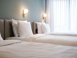 Ropa de cama hipoalergénica y escritorio 
