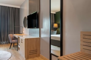 Premium bedding, down comforters, Select Comfort beds, minibar