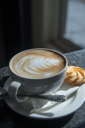 Daily buffet breakfast for a fee - Park Inn by Radisson Serviced Apartments, Lagos Victoria Island (Lagos)