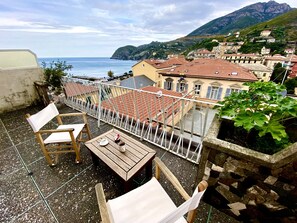 Superior Double Room, 1 Double Bed, Sea View | In-room safe, desk, iron/ironing board, free WiFi