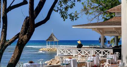 Rose Hall Villas By Half Moon