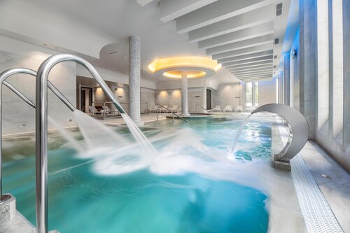 Miramar Hotel