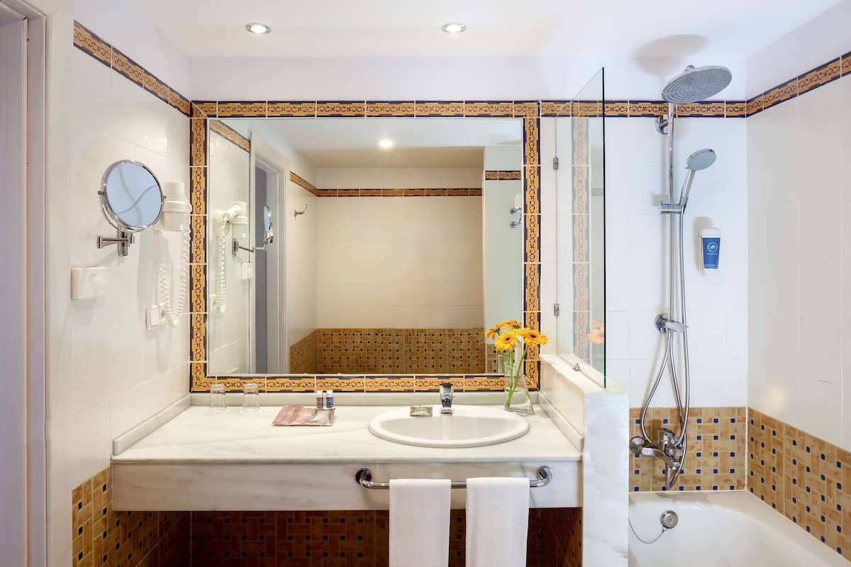 free toiletries, hair dryer, towels