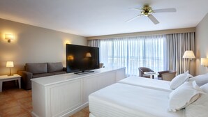 Premium bedding, pillowtop beds, minibar, in-room safe - Smy Isla Cristina (Isla Cristina)