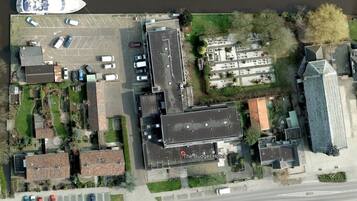 Free self-parking