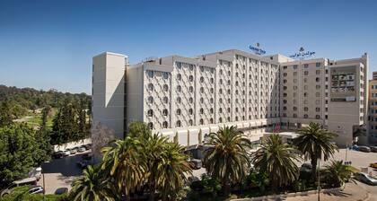 Golden Tulip El Mechtel