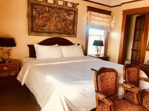 1 bedroom, premium bedding, iron/ironing board, free WiFi