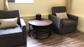 Queen Bed with Bunk Bed | 1 bedroom, premium bedding, iron/ironing board, free WiFi