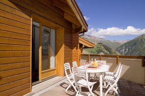 Huoneisto | Terassi/patio