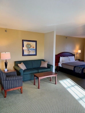Premium bedding, in-room safe, desk, laptop workspace - GrandStay Hotel & Suites Becker Big Lake (Becker)