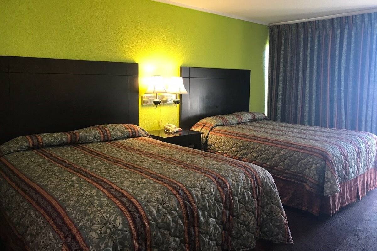 Standard Room, 2 Double Beds, Non Smoking | Desk, free WiFi, bed sheets