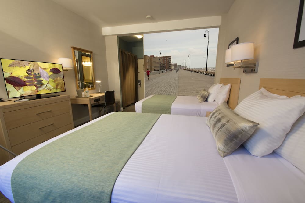 Adria Hotel And Conference Center
