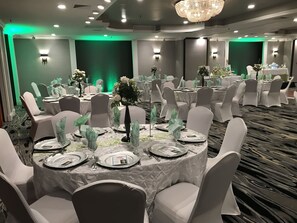 Ballroom - Adria Hotel And Conference Center (Bayside)