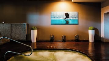 Salas para tratamentos a dois, sauna seca, banho turco/hammam