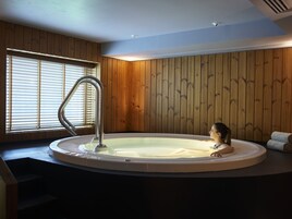 Bubbelpool inomhus