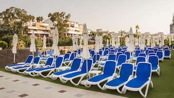 Sundeck