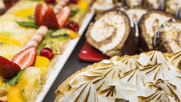 Alimentos y bebidas