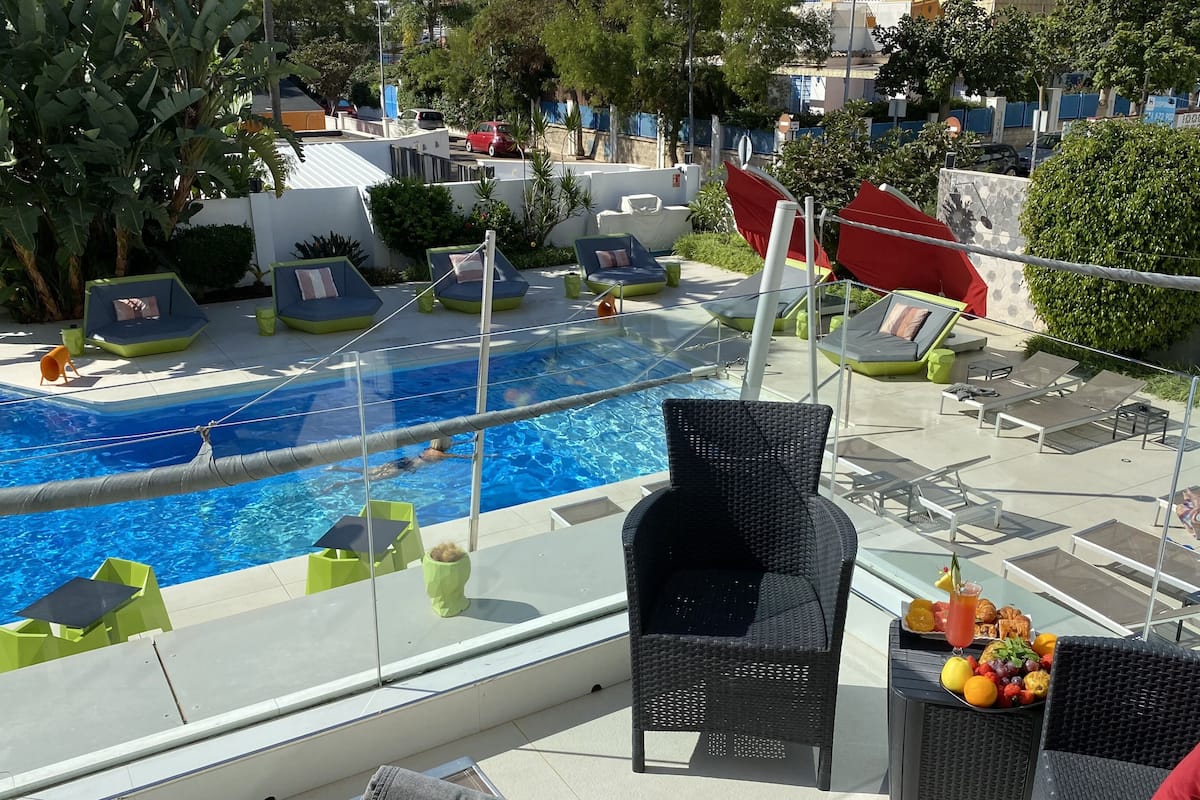 Superior Double or Twin Room, Terrace, Pool View | Premium bedding, minibar, in-room safe, desk