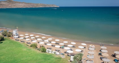 Giannoulis – Santa Marina Beach