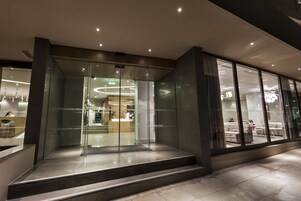 Entrada al alojamiento