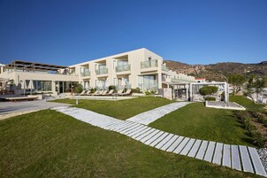 Quarto casal, vista para o mar (Sharing Pool - AD) | Vista para o jardim