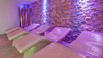Sauna, Turkish bath, body treatments, mud baths, hydrotherapy