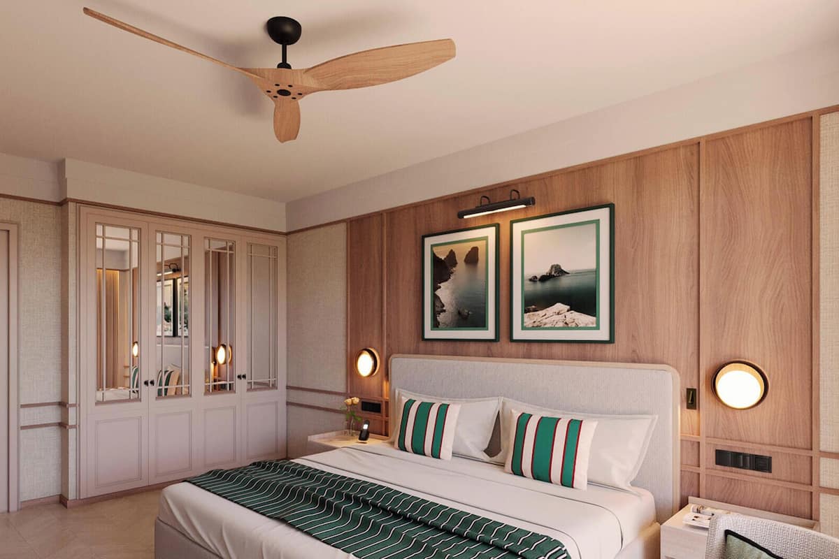 Minibar, in-room safe, desk, free cots/infant beds