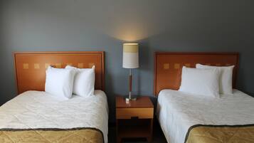 Standard Double Room | Free WiFi, bed sheets