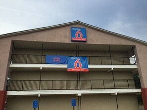 Property grounds - Studio 6 Augusta, GA - Fort Gordon (Augusta)