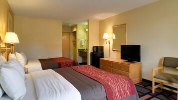 Iron/ironing board, free WiFi, bed sheets, alarm clocks