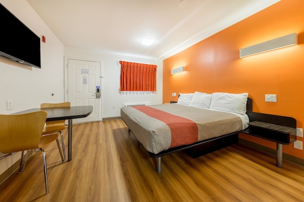 Ropa de cama de alta calidad, escritorio, wifi gratis y ropa de cama 