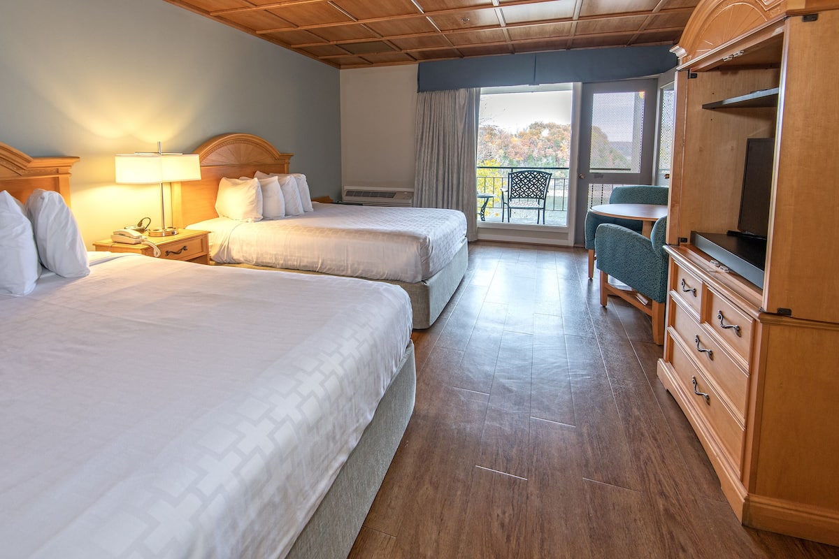 Standard Room, 2 Katil Ratu (Queen) | Peralatan tempat tidur premium, seterika/papan seterika, Wi-fi percuma 