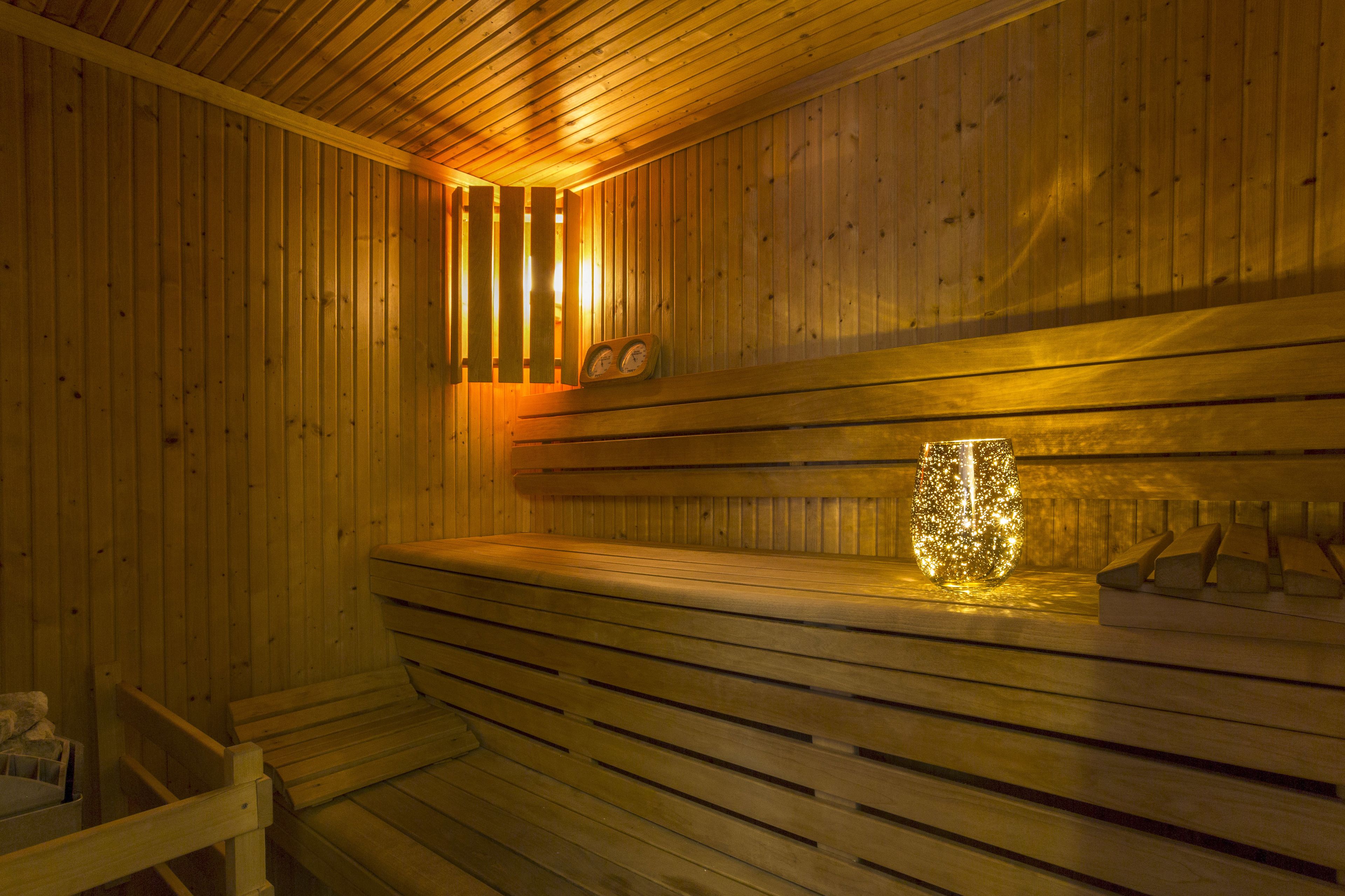 couples treatment room(s), sauna, steam room, turkish bath/hammam