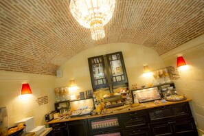 Daily buffet breakfast (EUR 22 per person)