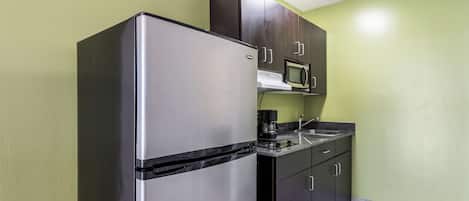 Fridge, microwave, stovetop, coffee/tea maker