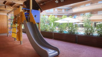 Children's play area - outdoor