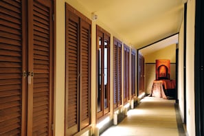 Couples treatment room(s), sauna, hot tub, steam room - Hotel Sunway Playa Golf & Spa Sitges (Sitges)