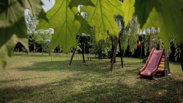 Children's play area - outdoor